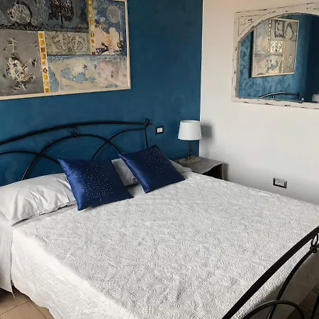 Garibaldi Apartment